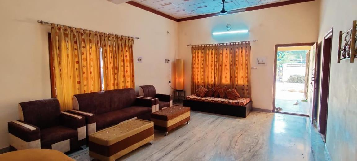 Sangeeta'S Homestay Jagdalpur Kültér fotó